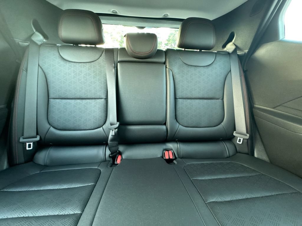 2027 Chevrolet Bolt RS - Photo 32