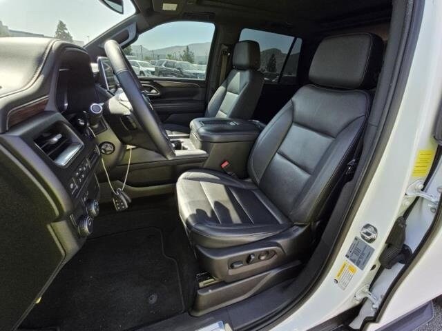 2022 Chevrolet Tahoe LT photo 3