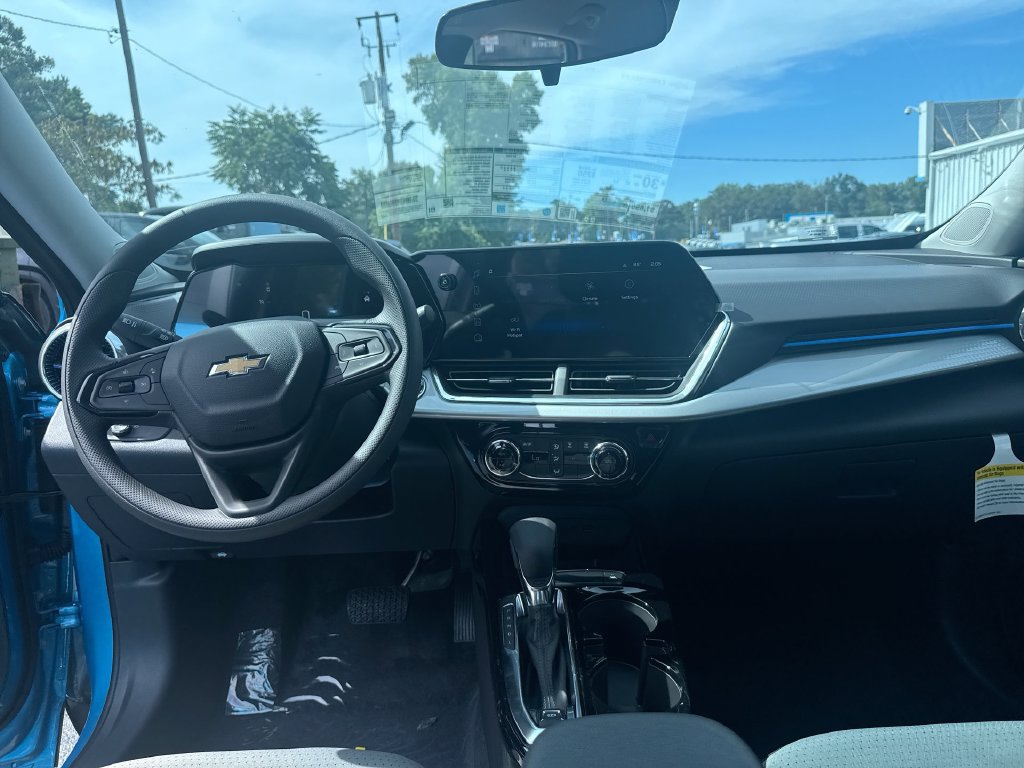 2026 Chevrolet Trax LT - Photo 29