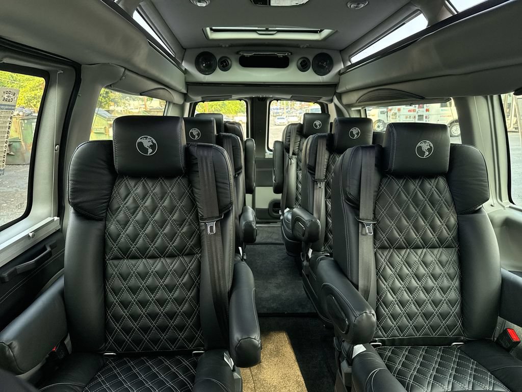 2026 Chevrolet Express Cargo Work Van - Photo 34