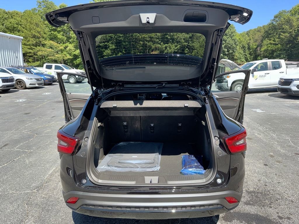 2026 Chevrolet Trax RS - Photo 15
