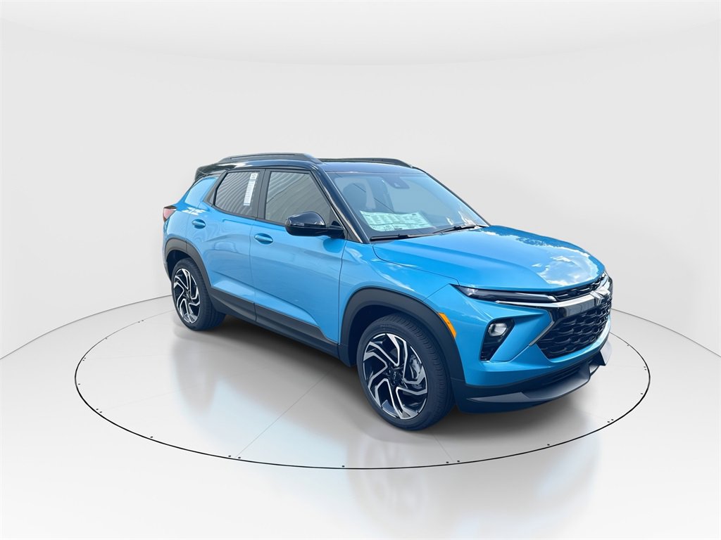 2026 Chevrolet Trailblazer RS photo 2
