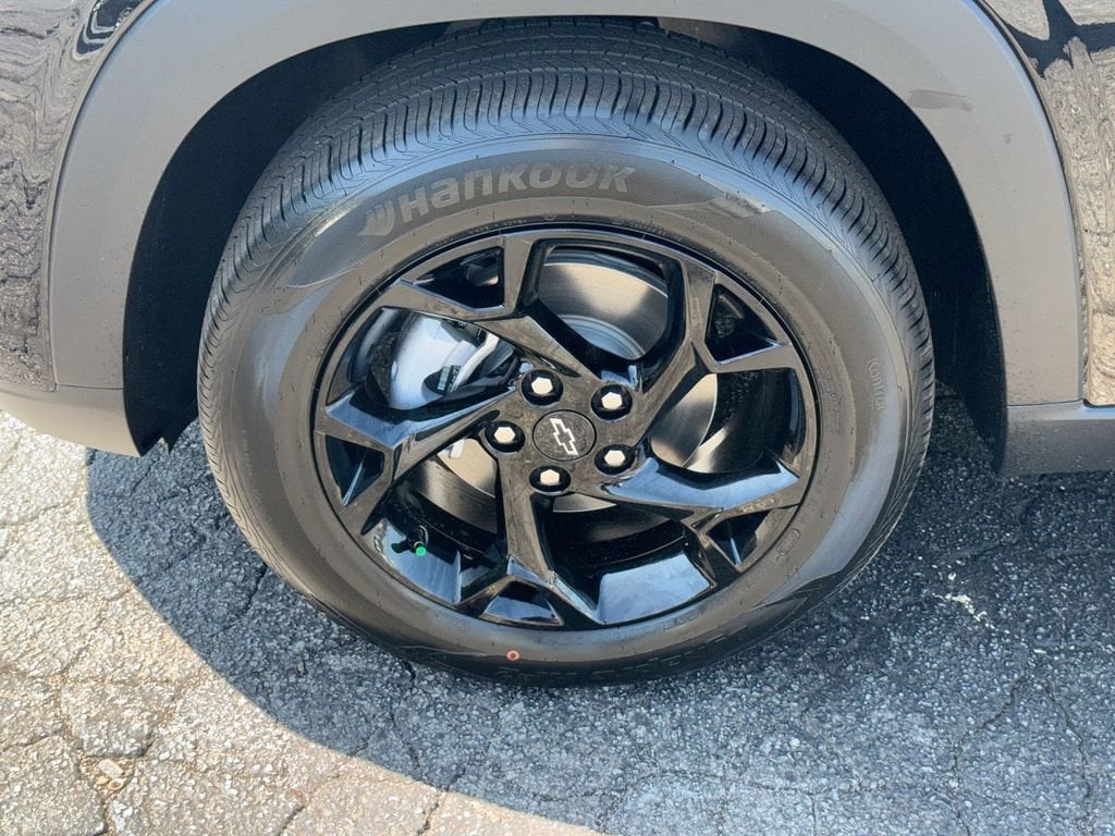 2026 Chevrolet Trax LT - Photo 12