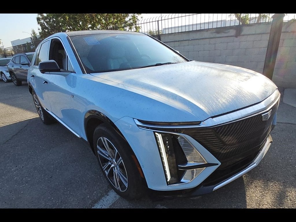 Used 2024 Cadillac LYRIQ Luxury 1 with VIN 1GYKPPRK4RZ104494 for sale in Decatur, GA