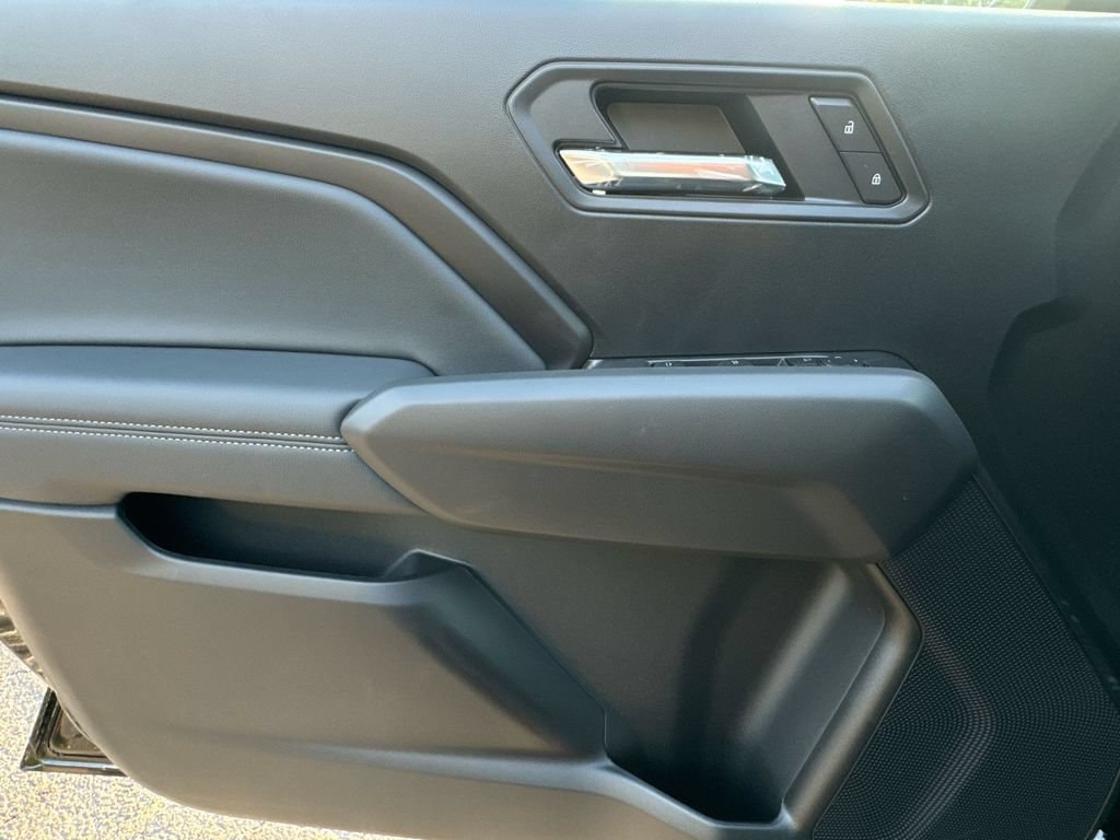 2026 Chevrolet Colorado LT - Photo 15