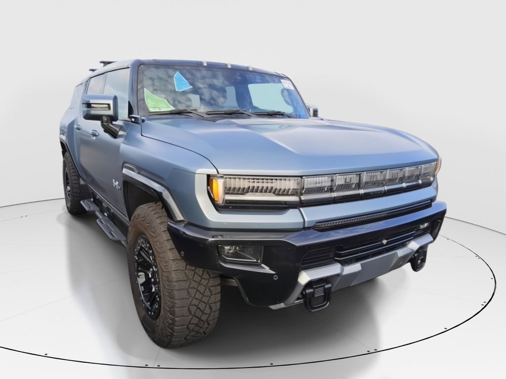 2024 GMC Hummer EV 3X SUV's photo