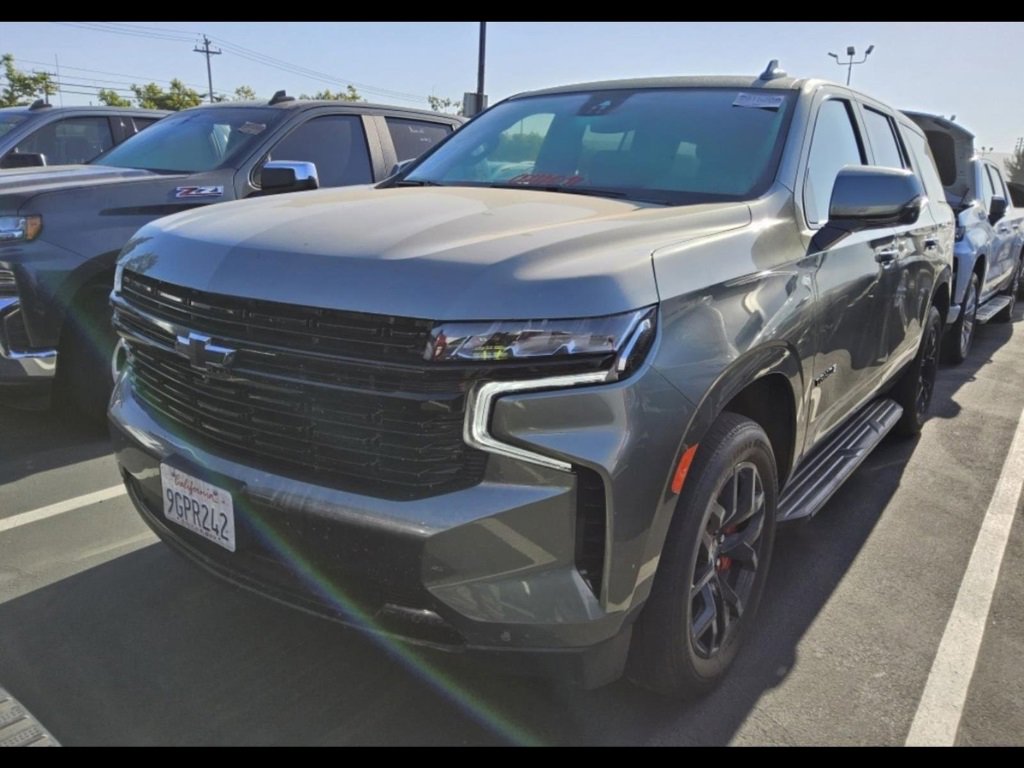 2023 Chevrolet Tahoe RST photo 2