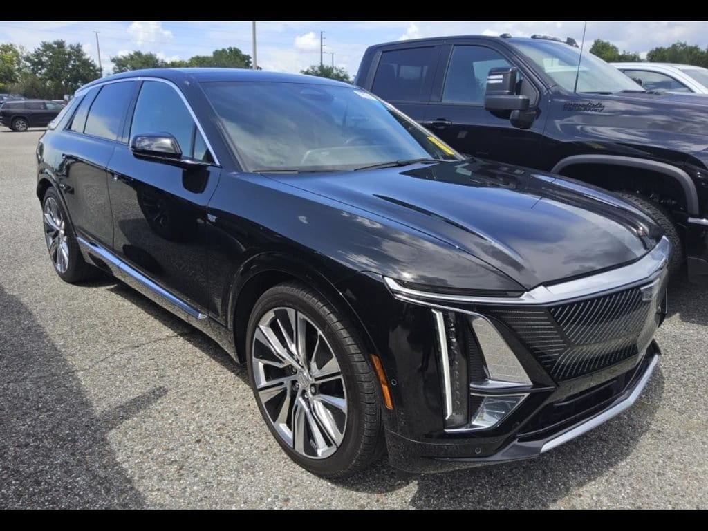 Used 2024 Cadillac LYRIQ Luxury 3 with VIN 1GYKPSRK0RZ106892 for sale in Decatur, GA