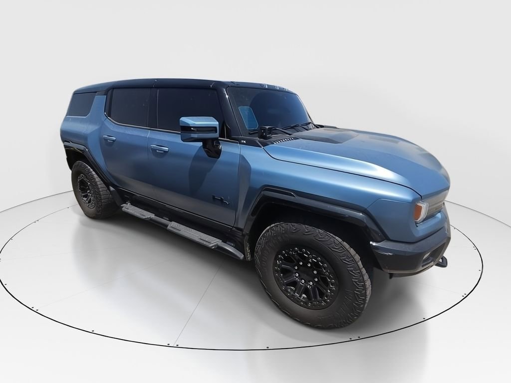 2024 GMC Hummer EV 3X SUV's photo