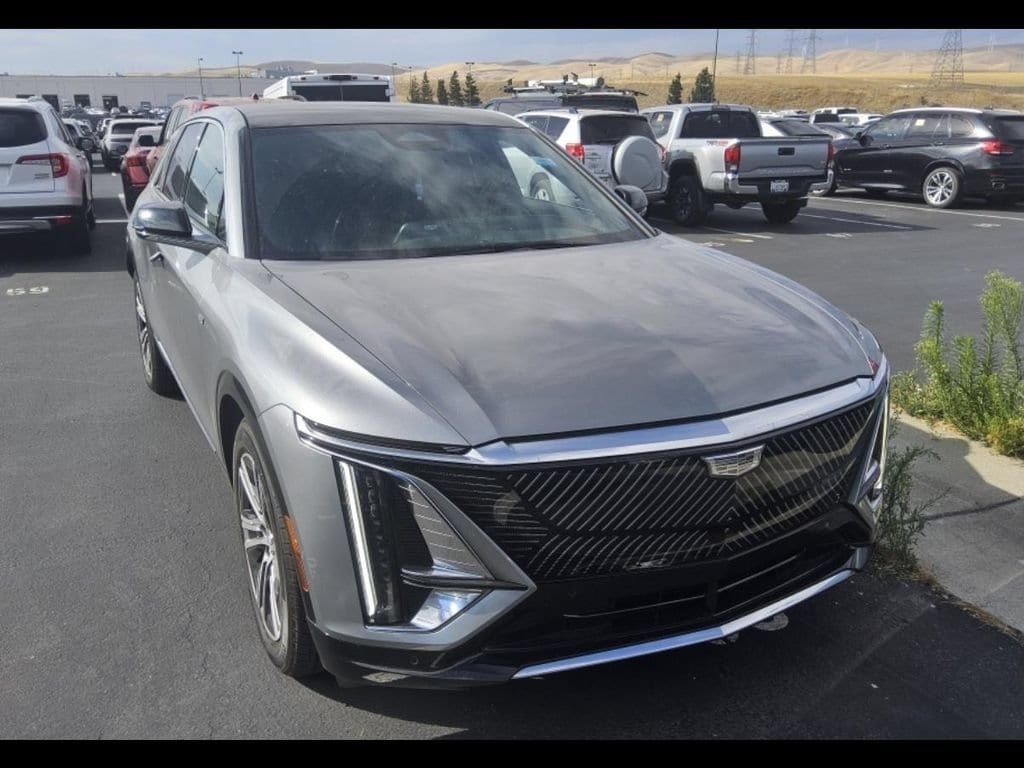 Used 2024 Cadillac LYRIQ Luxury 1 with VIN 1GYKPPRK8RZ109827 for sale in Decatur, GA