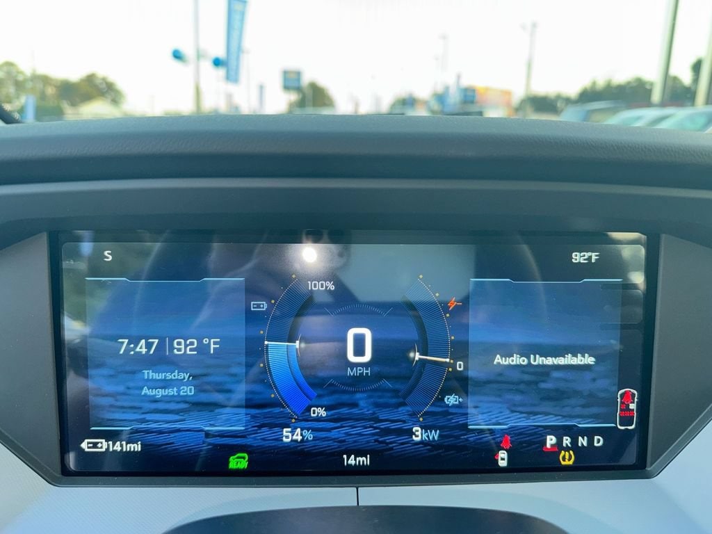 2027 Chevrolet Bolt RS - Photo 21