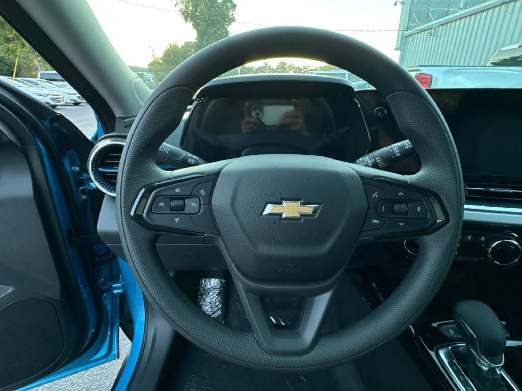 2026 Chevrolet Trax LT - Photo 16