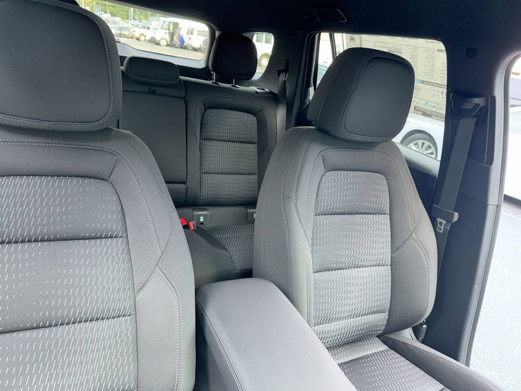 2027 Chevrolet Equinox LT - Photo 34