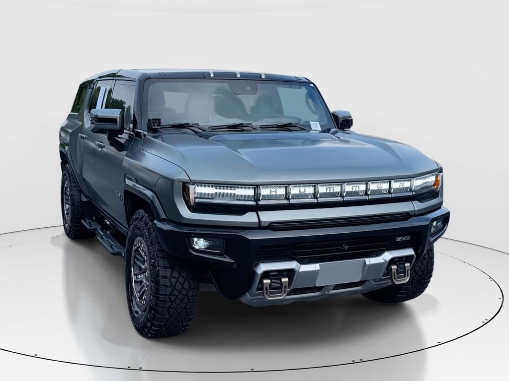 2024 GMC Hummer EV 3X SUV's photo