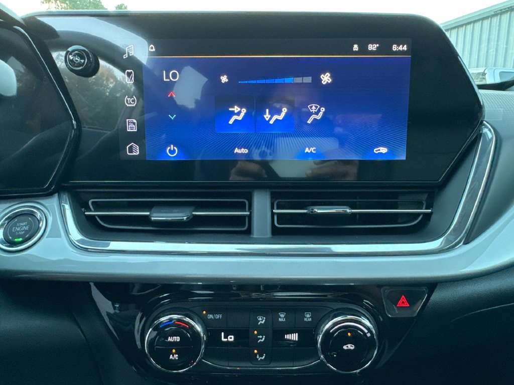 2026 Chevrolet Trax LT - Photo 25