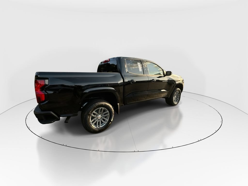 2026 Chevrolet Colorado LT - Photo 8