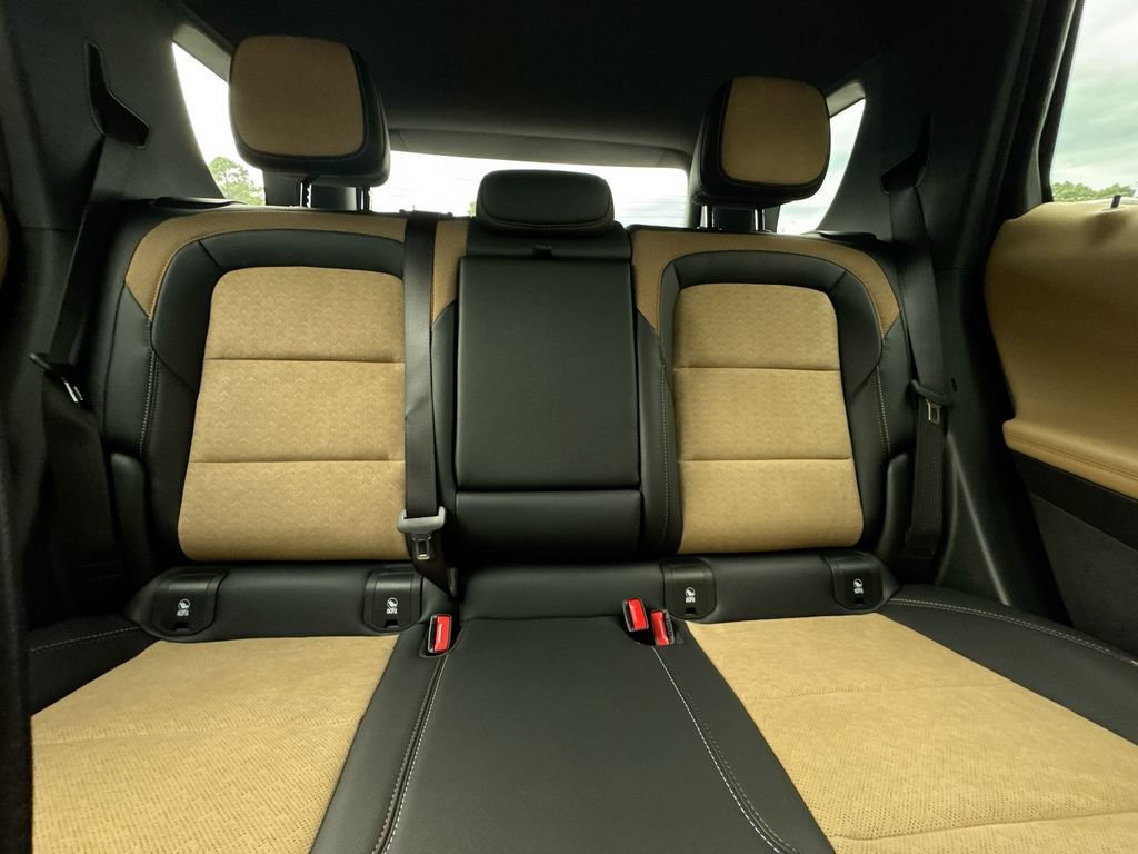 2027 Chevrolet Equinox ACTIV - Photo 33