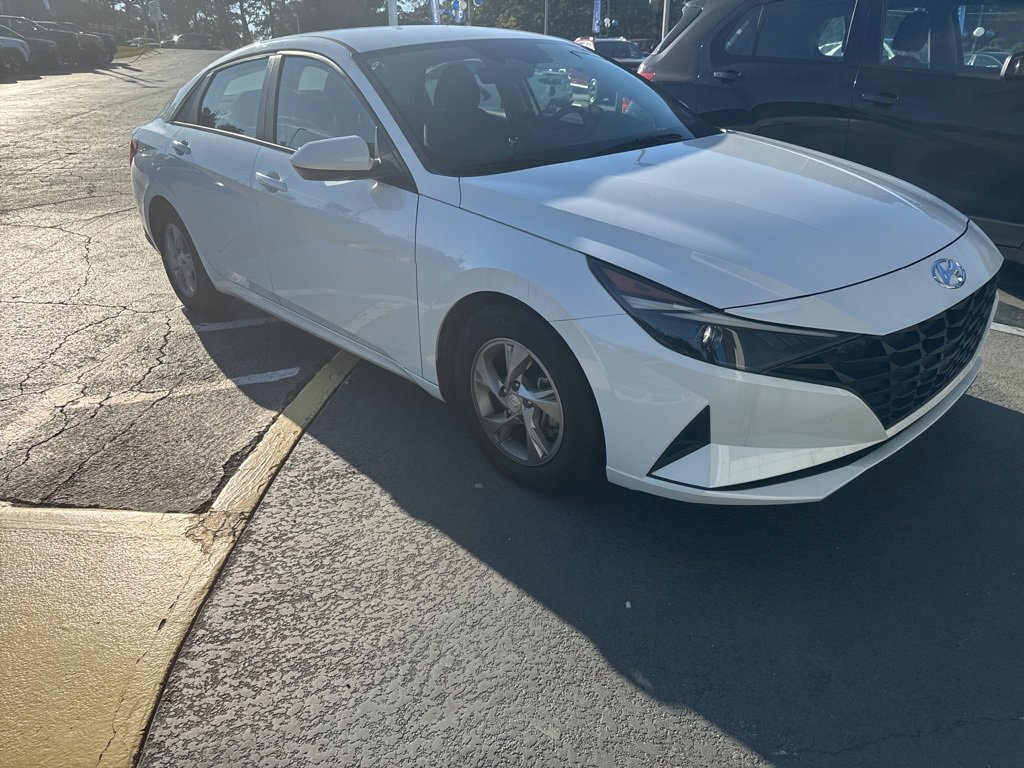 2021 Hyundai Elantra SE photo 3