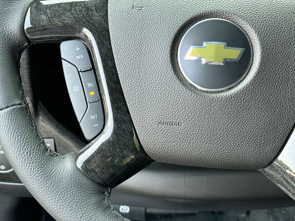2026 Chevrolet Express Cargo Work Van - Photo 17