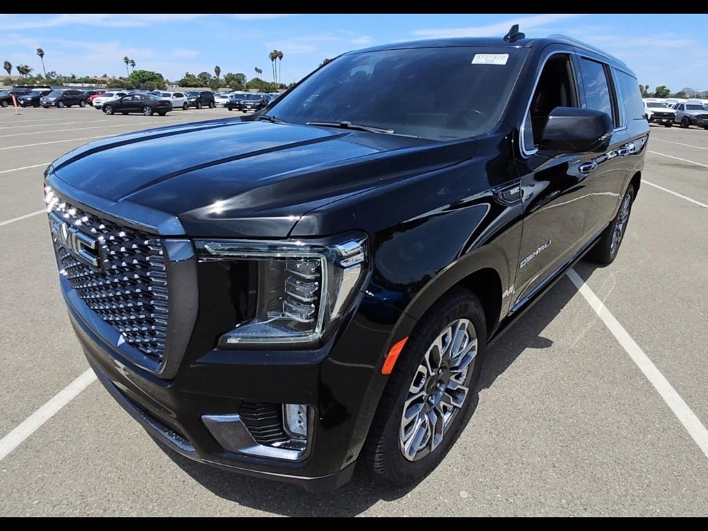 2023 Gmc Yukon XL Denali Ultimate photo 2