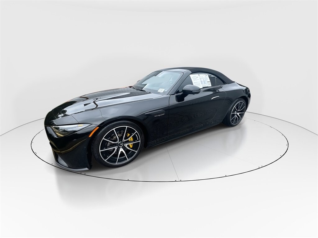 2022 Mercedes Benz SL AMG 63 photo 4