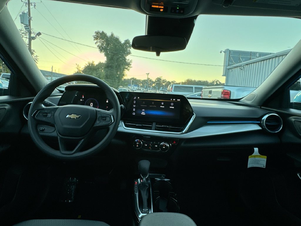2026 Chevrolet Trax LT - Photo 30