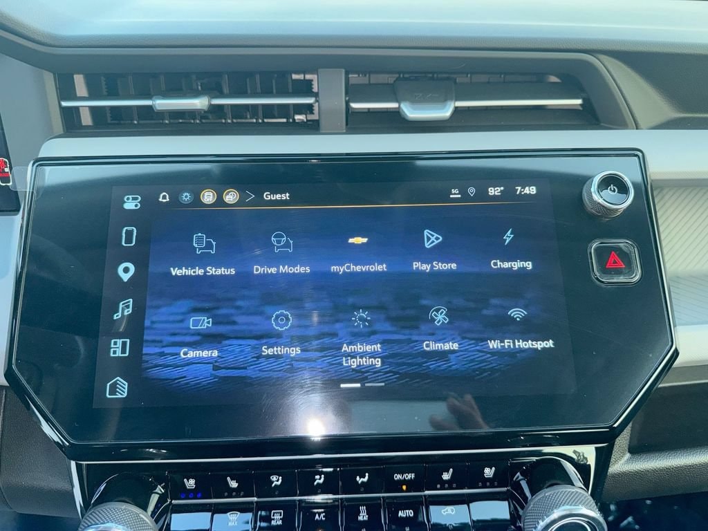 2027 Chevrolet Bolt RS - Photo 26
