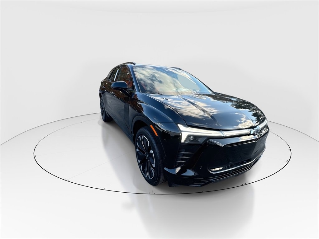 Used 2025 Chevrolet Blazer EV RS with VIN 3GNKD1RJ5SS121429 for sale in Decatur, GA
