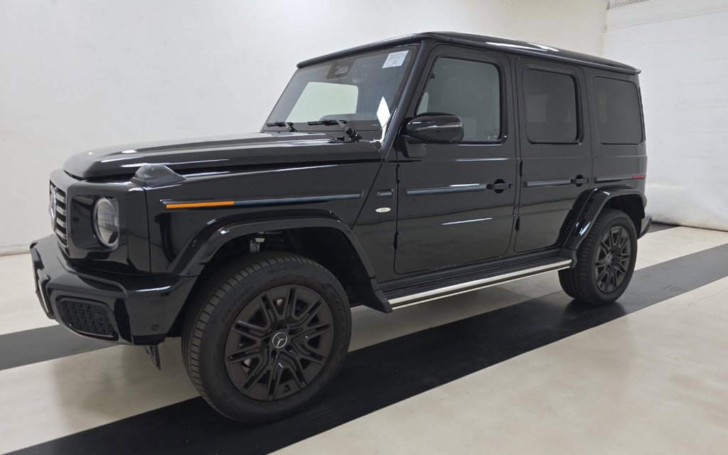 2025 Mercedes Benz G photo 3