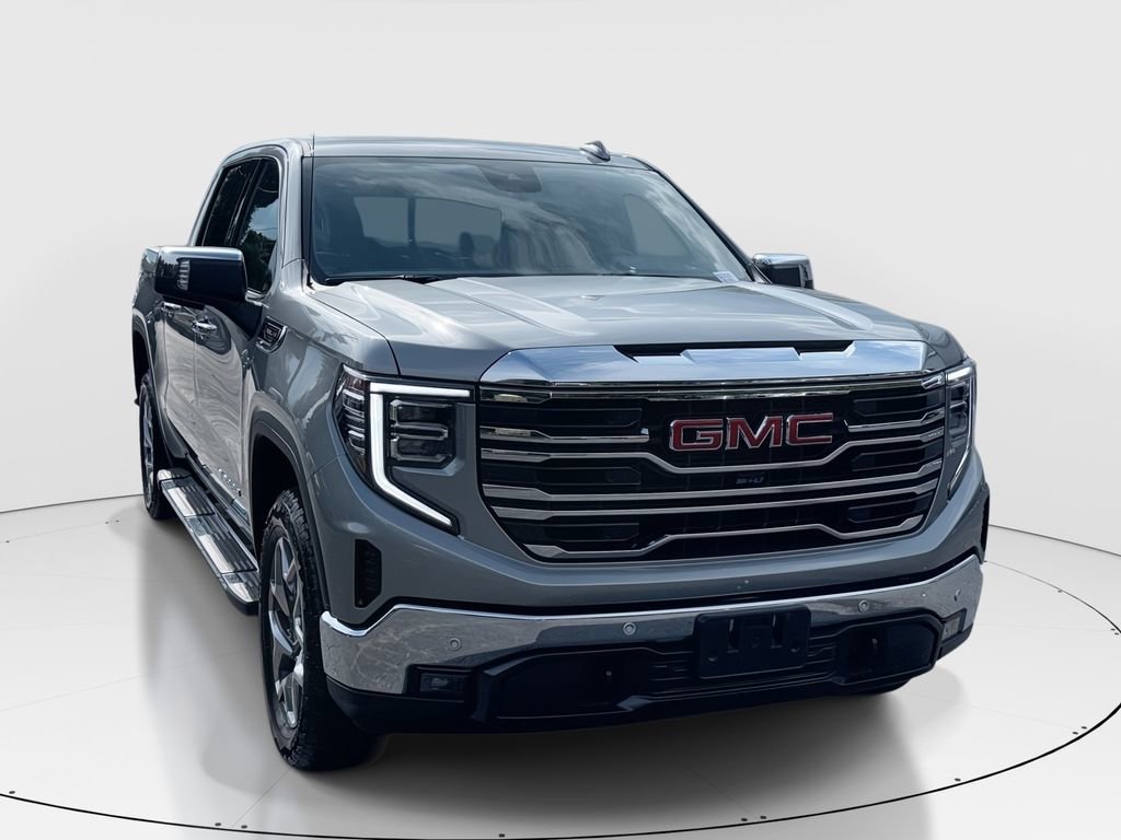 2025 GMC Sierra 4WD Crew Cab Short Box SLT's photo
