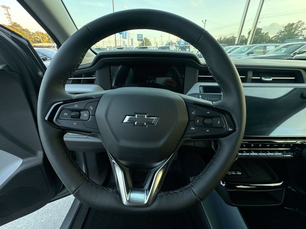 2027 Chevrolet Bolt RS - Photo 16