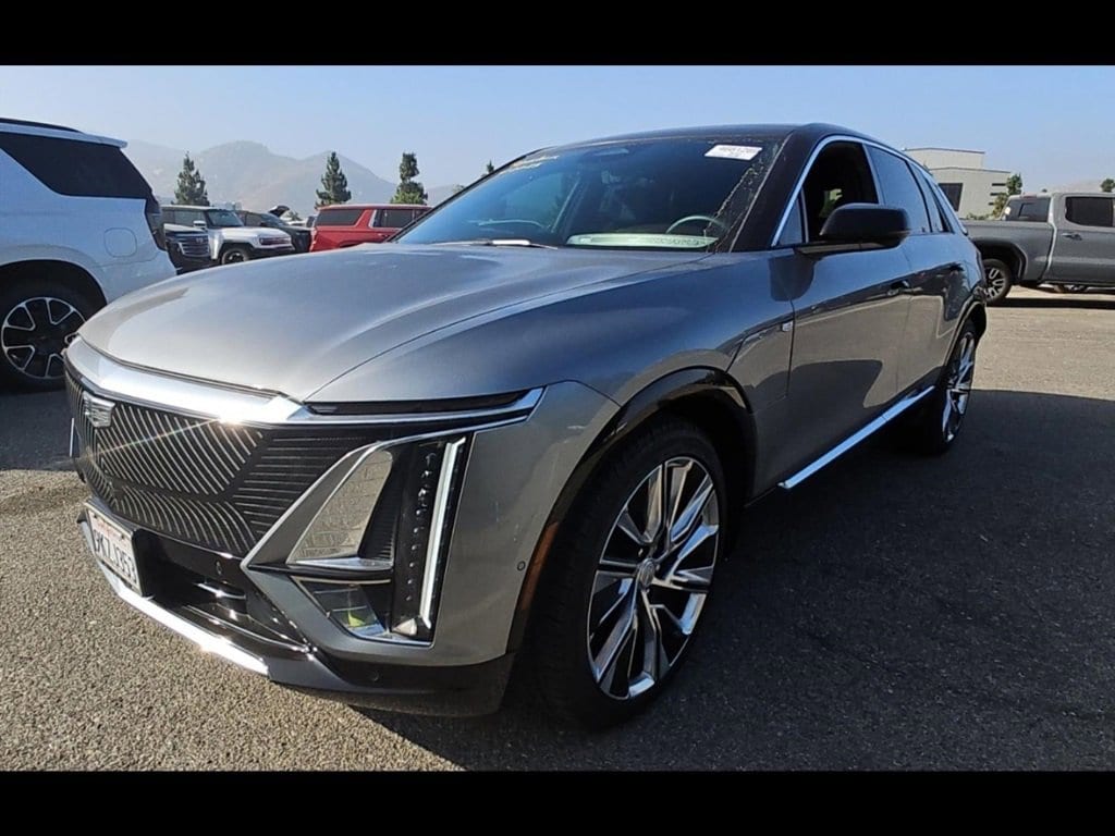 Used 2024 CADILLAC Lyriq Luxury 3 SUV