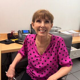 Staff member Pam Butler from ID_efea15526cc4