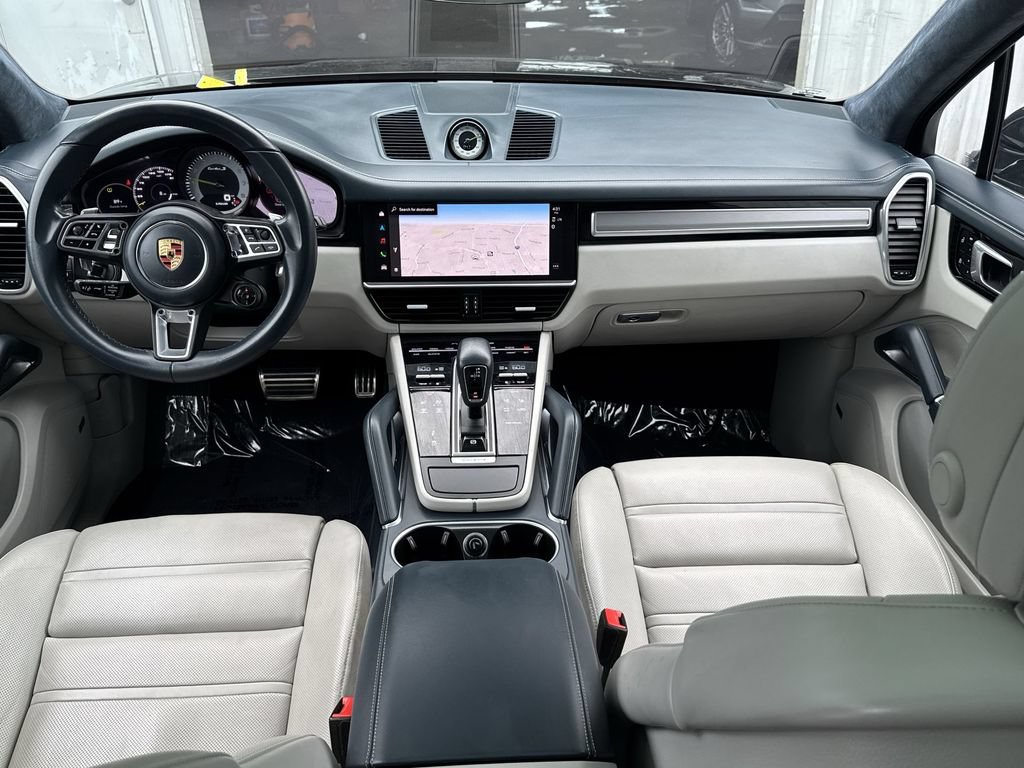 2023 Porsche Cayenne Turbo S E-Hybrid - Photo 30