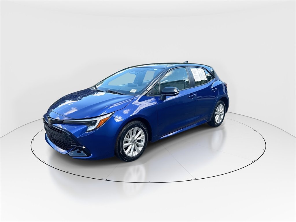 2025 Toyota Corolla SE photo 4