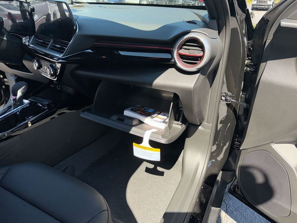 2026 Chevrolet Trax RS - Photo 16