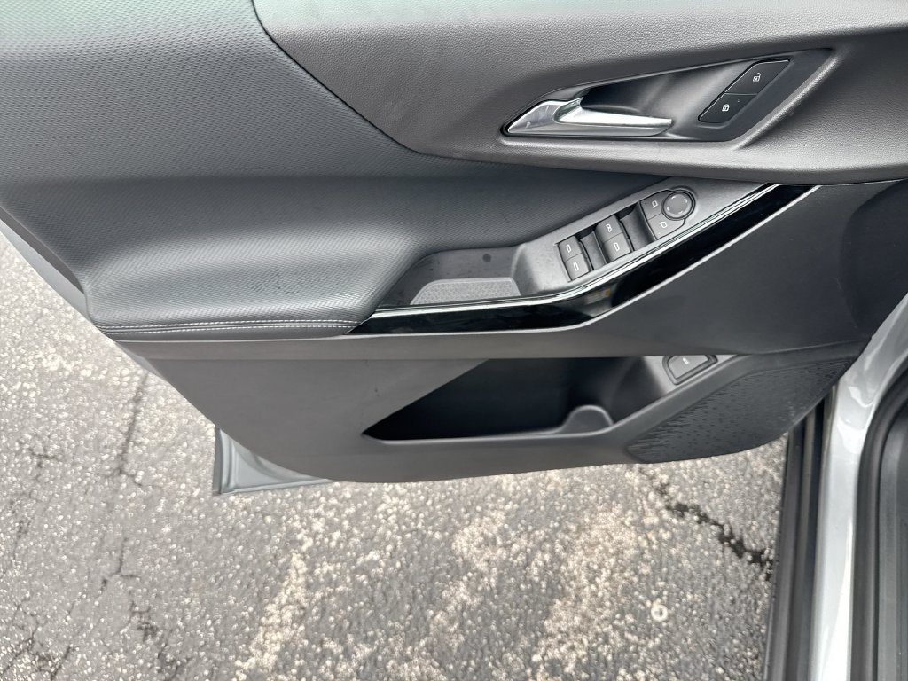 2027 Chevrolet Equinox LT - Photo 15