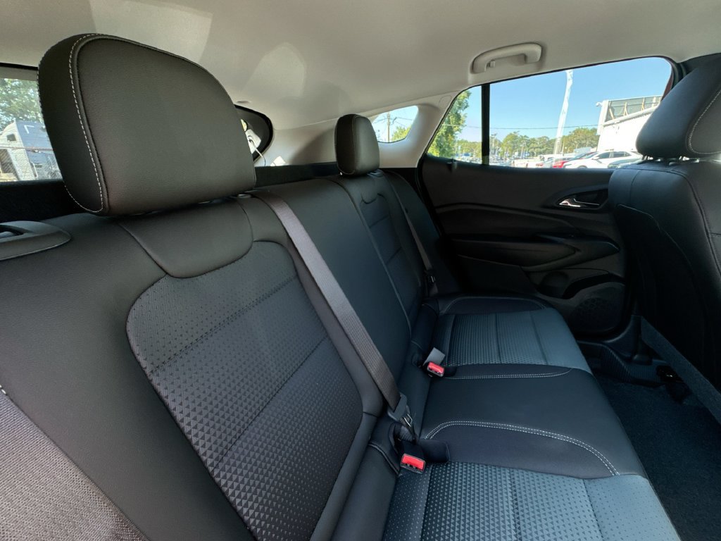 2026 Chevrolet Trax LT - Photo 29
