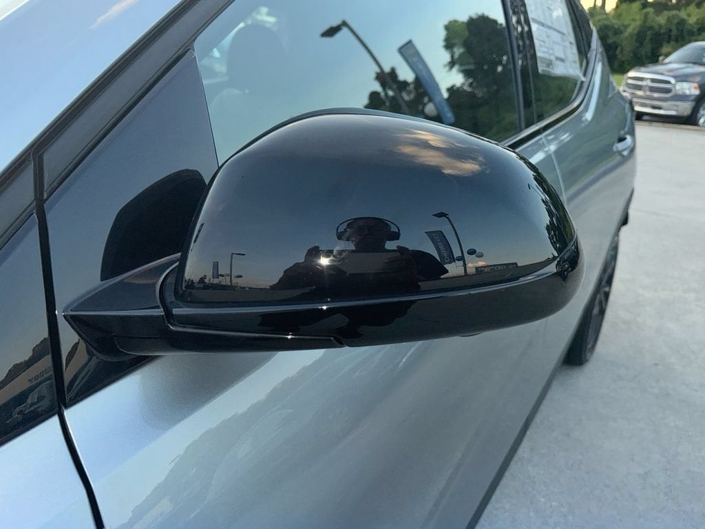 2027 Chevrolet Bolt RS - Photo 11