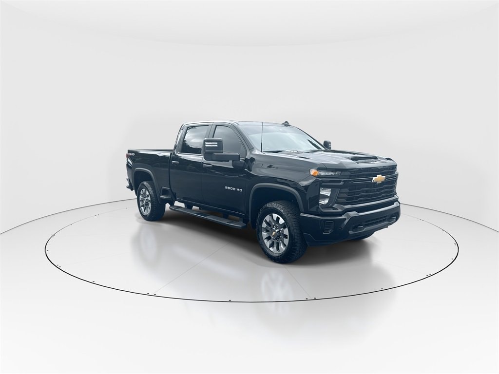 Used 2025 Chevrolet Silverado 2500 HD Custom Truck
