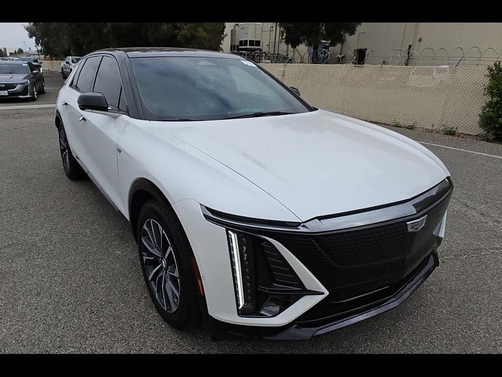 Used 2024 Cadillac LYRIQ Sport 3 with VIN 1GYKPWRK1RZ113020 for sale in Decatur, GA
