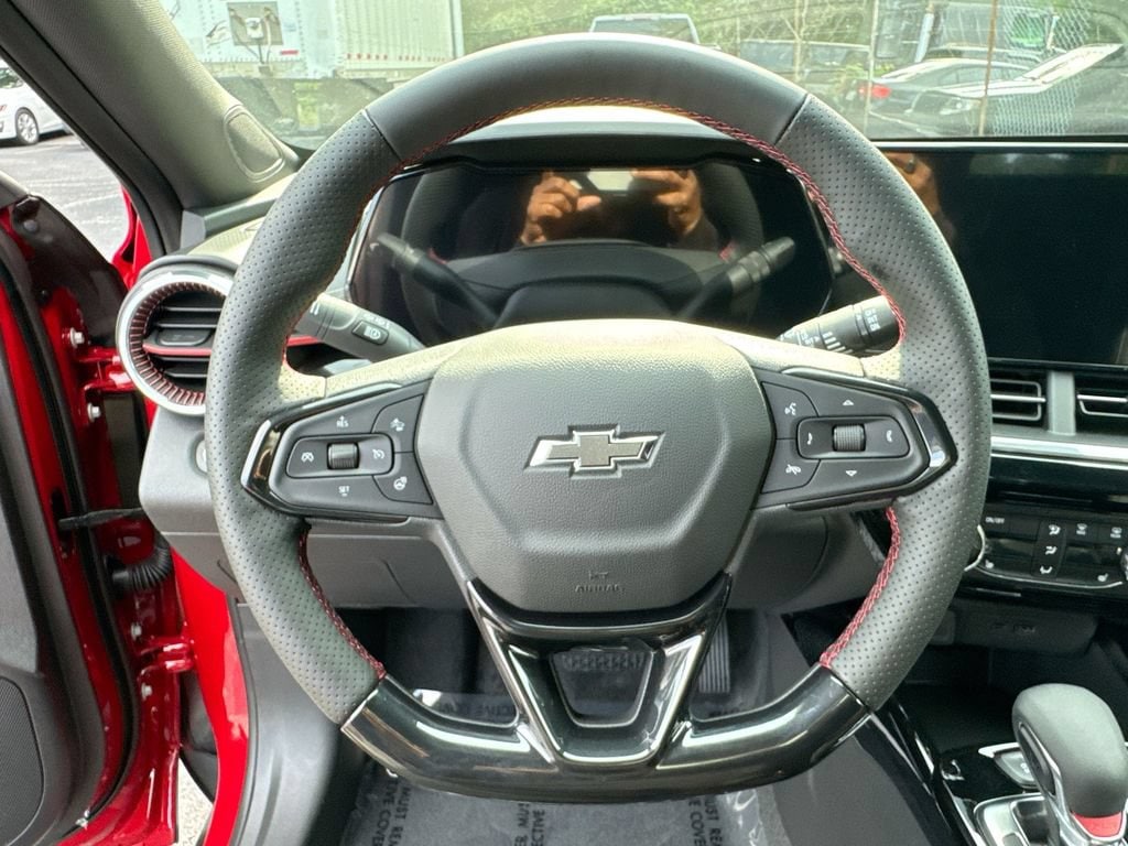 2026 Chevrolet Trax RS - Photo 16