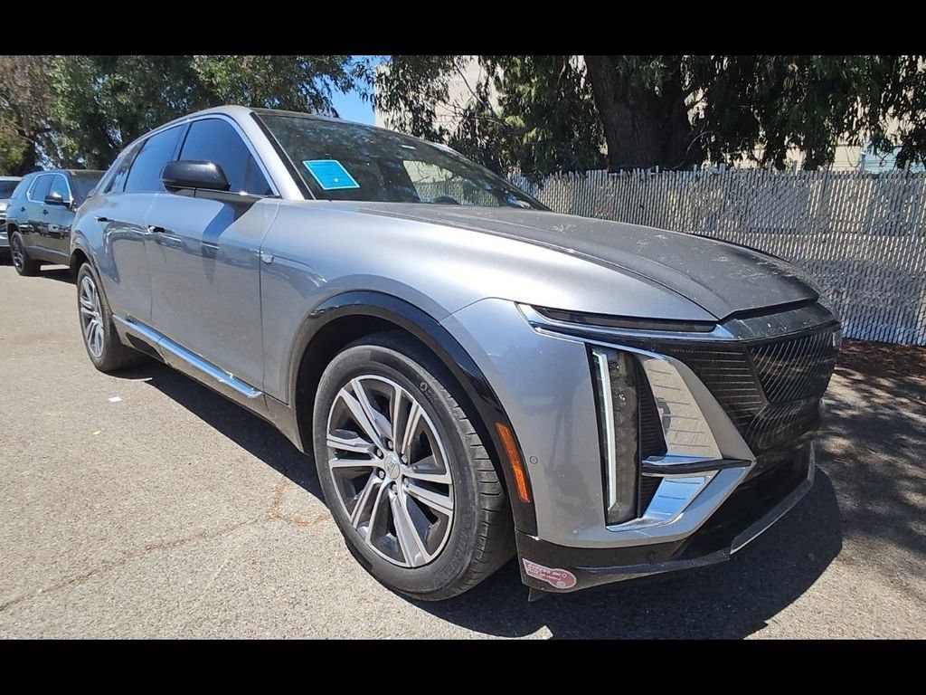 Used 2024 Cadillac LYRIQ Luxury 2 with VIN 1GYKPRRK3RZ113490 for sale in Decatur, GA