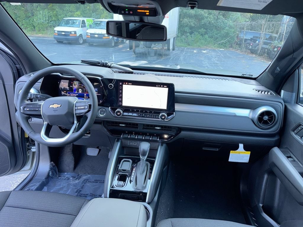2026 Chevrolet Colorado LT - Photo 31