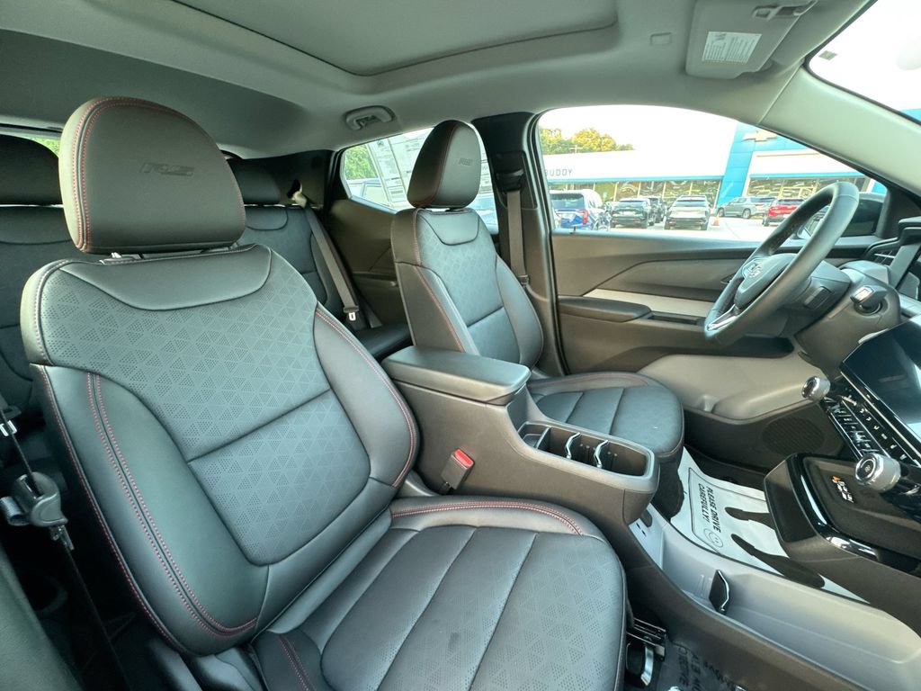 2027 Chevrolet Bolt RS - Photo 31