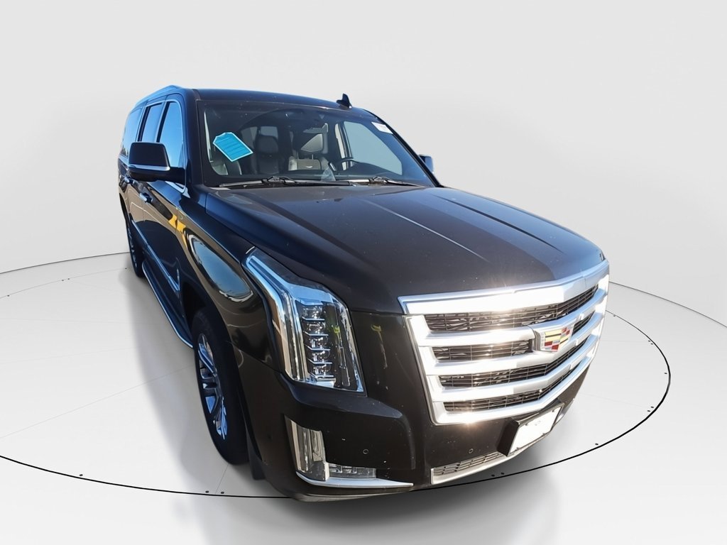 2018 Cadillac Escalade ESV Base's photo