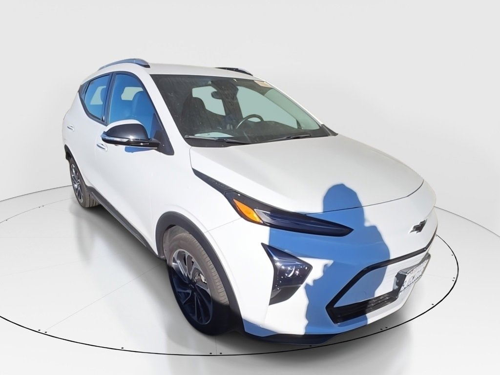 2023 Chevrolet Bolt EUV Premier's photo