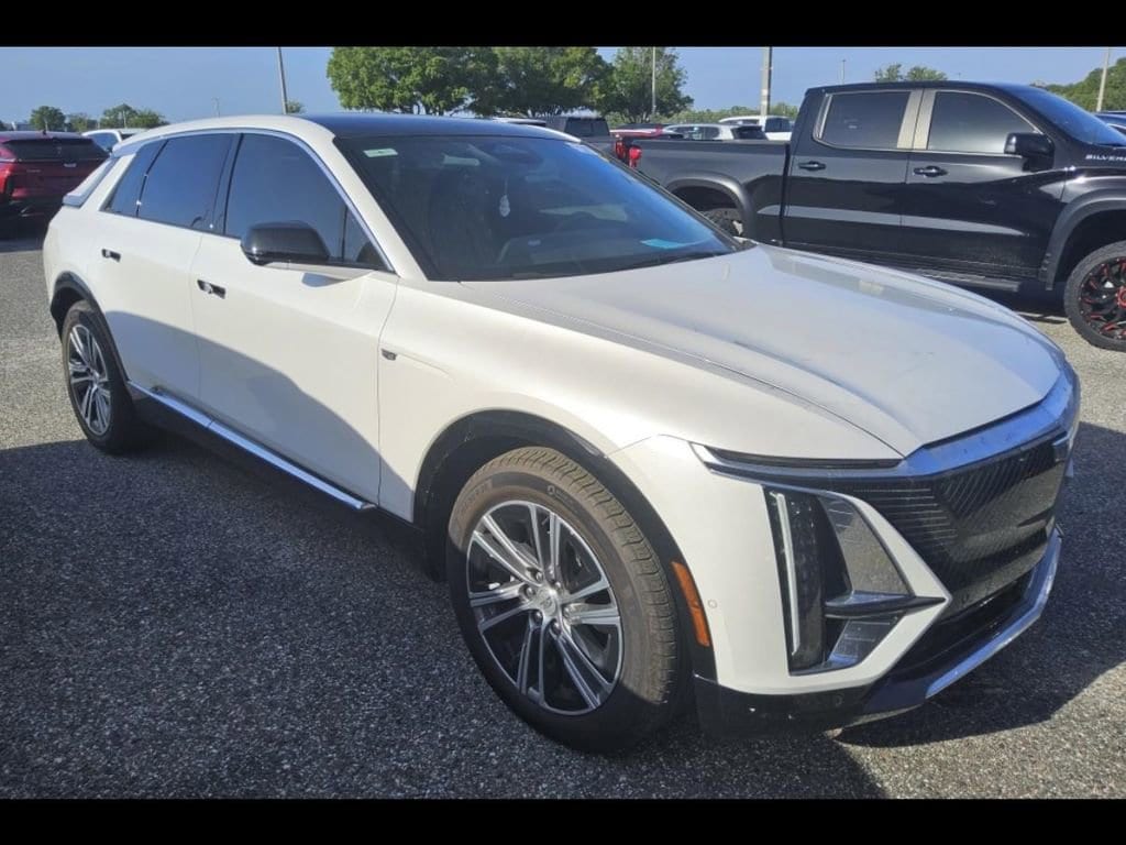 Used 2025 Cadillac LYRIQ Luxury 1 with VIN 1GYKPNRK8SZ303381 for sale in Decatur, GA