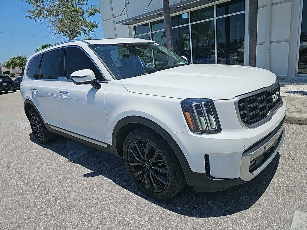 2023 Kia Telluride SX photo 2