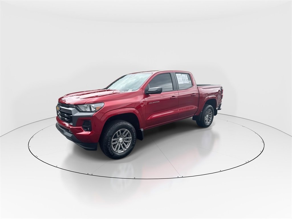 Used 2024 Chevrolet Colorado LT Truck